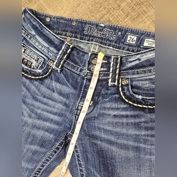 Miss Me Bootcut Jeans Size 26 Buckle Rhinestone Studded Pocket Y2K Size 26 - Picture 13 of 16